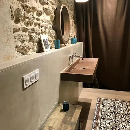 Le Loft Des Antiquaires, * LʼIsle-sur-la-Sorgue