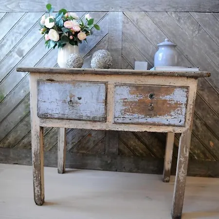 Le Loft Des Antiquaires, Appartement LʼIsle-sur-la-Sorgue